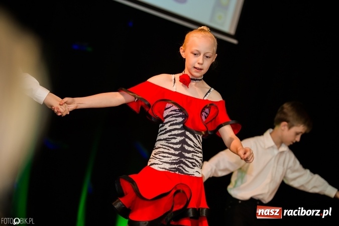 Zdjęcie w galerii na portalu naszraciborz.pl: Dzień Mamy i Taty w Młodzieżowym Domu Kultury wiadomości z regionu