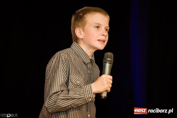 Zdjęcie w galerii na portalu naszraciborz.pl: Dzień Mamy i Taty w Młodzieżowym Domu Kultury wiadomości z regionu