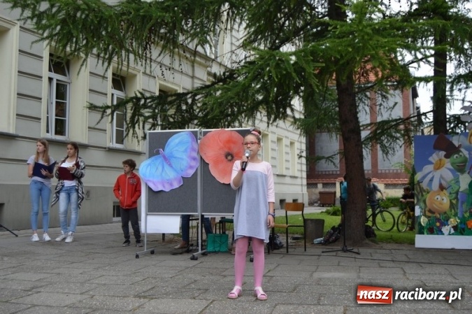 Zdjęcie w galerii na portalu naszraciborz.pl: Piknik rodzinny w SP 4  wiadomości z regionu