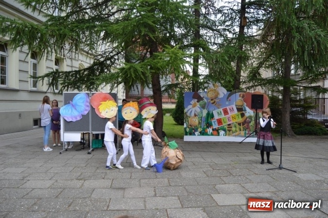 Zdjęcie w galerii na portalu naszraciborz.pl: Piknik rodzinny w SP 4  wiadomości z regionu