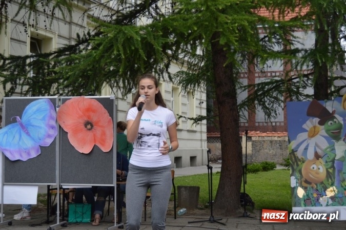 Zdjęcie w galerii na portalu naszraciborz.pl: Piknik rodzinny w SP 4  wiadomości z regionu