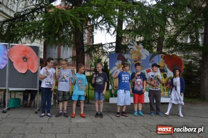 Zdjęcie w galerii na portalu naszraciborz.pl: Piknik rodzinny w SP 4  wiadomości z regionu