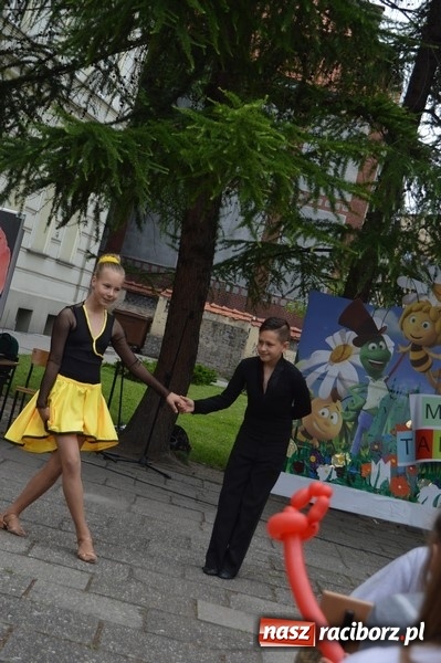 Zdjęcie w galerii na portalu naszraciborz.pl: Piknik rodzinny w SP 4  wiadomości z regionu