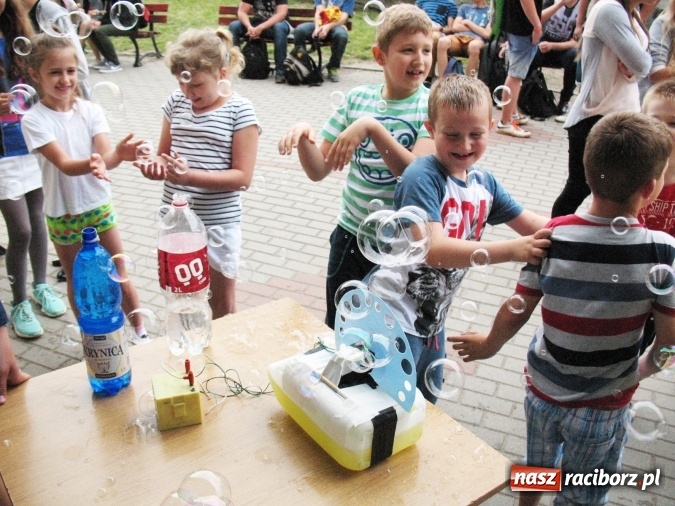 Zdjęcie w galerii na portalu naszraciborz.pl: Festiwal Nauki w Gimnazjum w Pietrowicach Wielkich wiadomości z regionu