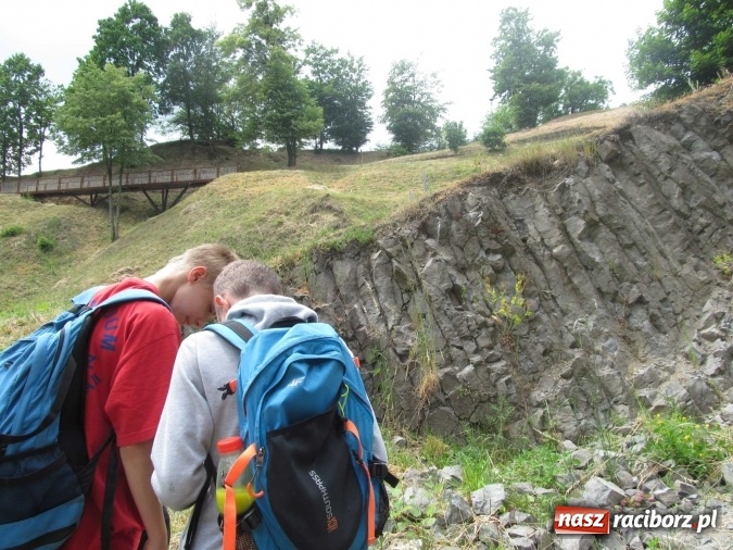 Zdjęcie w galerii na portalu naszraciborz.pl: Gimnazjaliści z Gimnazjum nr 5 na Górze Świętej Anny  wiadomości z regionu