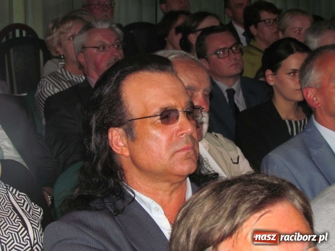 Zdjęcie w galerii na portalu naszraciborz.pl: Premiera nowego filmu realizatorów z RTK wiadomości z regionu