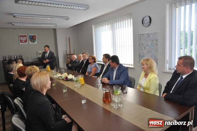 Zdjęcie w galerii na portalu naszraciborz.pl: Wojewoda śląski spotkał się z samorządowcami Krzyżanowic  wiadomości z regionu