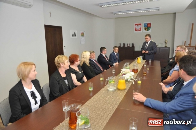 Zdjęcie w galerii na portalu naszraciborz.pl: Wojewoda śląski spotkał się z samorządowcami Krzyżanowic  wiadomości z regionu