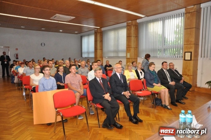 Zdjęcie w galerii na portalu naszraciborz.pl: Wojewoda śląski spotkał się z samorządowcami Krzyżanowic  wiadomości z regionu