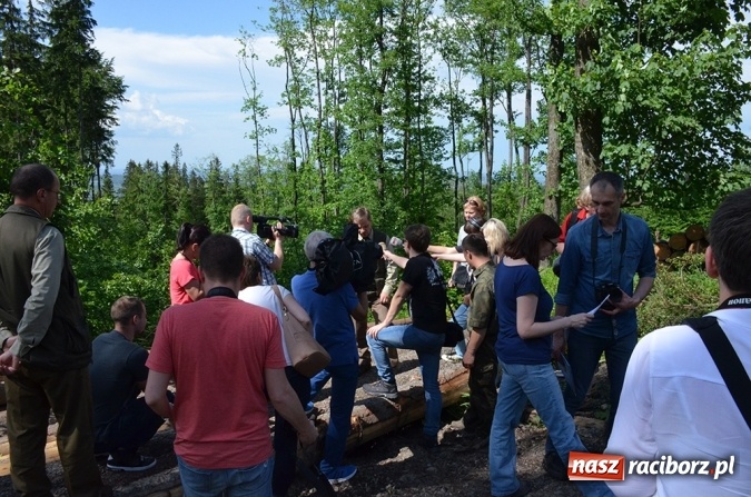 Zdjęcie w galerii na portalu naszraciborz.pl: Dziennikarze w Beskidach  wiadomości z regionu