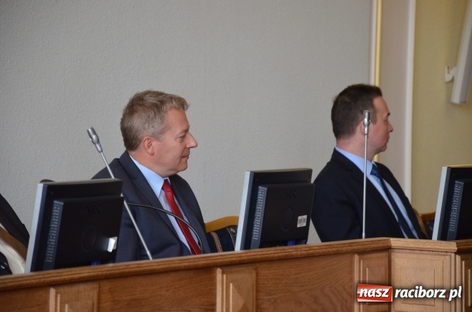 Zdjęcie w galerii na portalu naszraciborz.pl: W Żywcu podpisano porozumienie na rzecz ochrony powietrza wiadomości z regionu