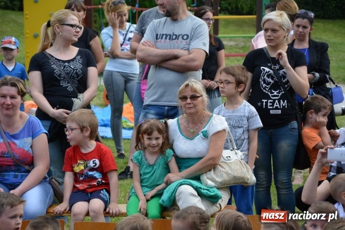 Zdjęcie w galerii na portalu naszraciborz.pl: Piknik rodzinny w Przedszkolu nr 15 w Raciborzu wiadomości z regionu