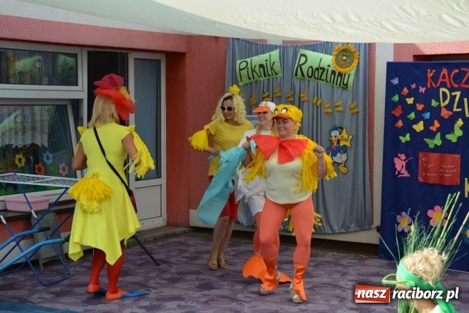 Zdjęcie w galerii na portalu naszraciborz.pl: Piknik rodzinny w Przedszkolu nr 15 w Raciborzu wiadomości z regionu