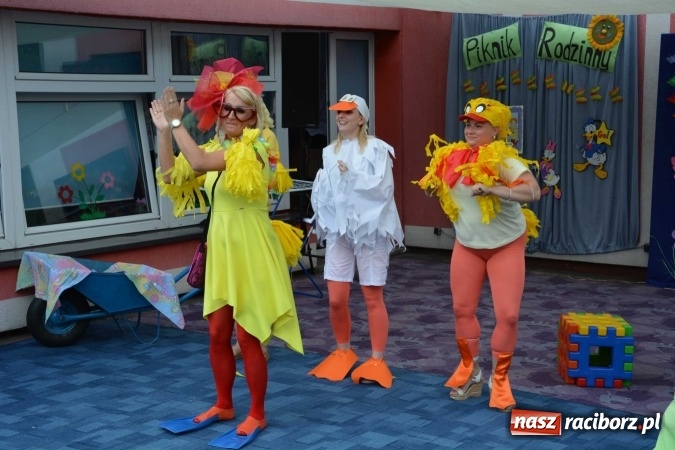 Zdjęcie w galerii na portalu naszraciborz.pl: Piknik rodzinny w Przedszkolu nr 15 w Raciborzu wiadomości z regionu