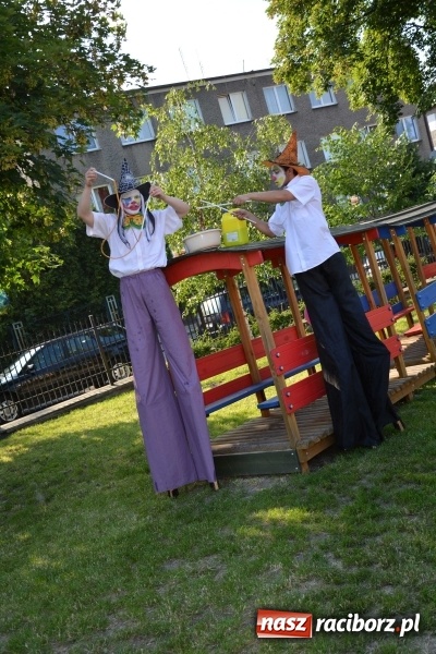 Zdjęcie w galerii na portalu naszraciborz.pl: Piknik rodzinny w Przedszkolu nr 15 w Raciborzu wiadomości z regionu