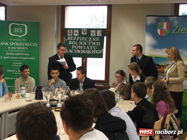 Zdjęcie w galerii na portalu naszraciborz.pl: Eksperci od bezpieczeństwa w rolnictwie wiadomości z regionu