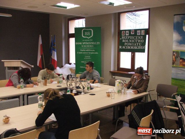 Zdjęcie w galerii na portalu naszraciborz.pl: Eksperci od bezpieczeństwa w rolnictwie wiadomości z regionu