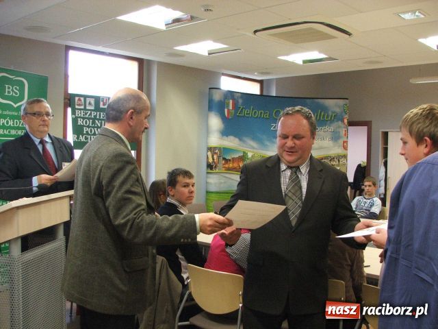 Zdjęcie w galerii na portalu naszraciborz.pl: Eksperci od bezpieczeństwa w rolnictwie wiadomości z regionu