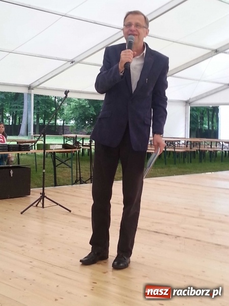 Zdjęcie w galerii na portalu naszraciborz.pl: IRREALIS po raz kolejny ze spektaklem w pałacu w Wojnowicach  wiadomości z regionu