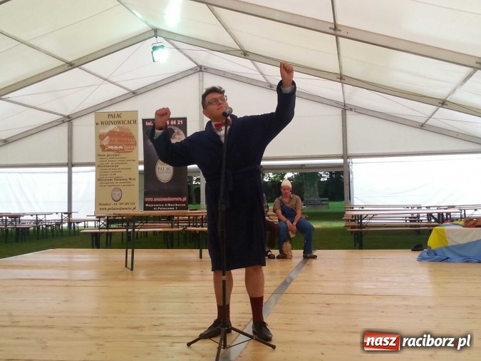 Zdjęcie w galerii na portalu naszraciborz.pl: IRREALIS po raz kolejny ze spektaklem w pałacu w Wojnowicach  wiadomości z regionu