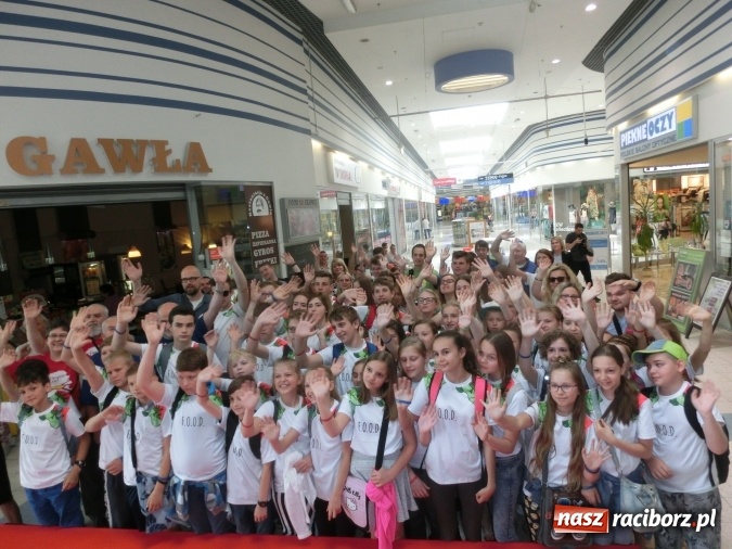 Zdjęcie w galerii na portalu naszraciborz.pl: SP 1 z Ostroga znów zgarnia nagrody  wiadomości z regionu