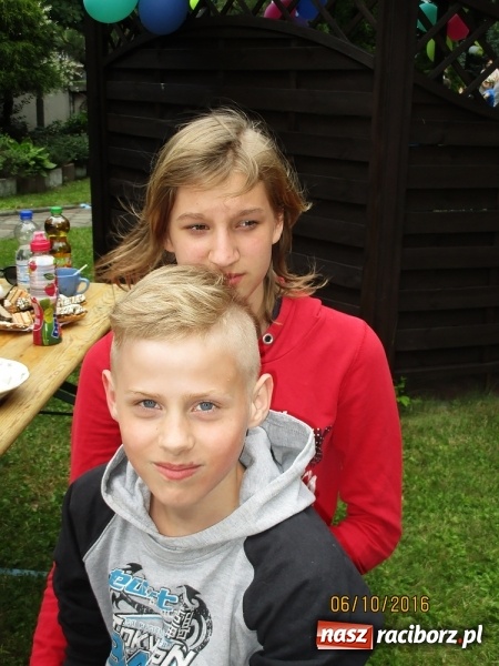 Zdjęcie w galerii na portalu naszraciborz.pl: Piknik rodzinny uczestników projektu Drugiemu Człowiekowi wiadomości z regionu