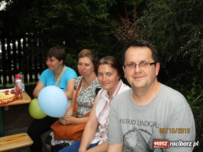 Zdjęcie w galerii na portalu naszraciborz.pl: Piknik rodzinny uczestników projektu Drugiemu Człowiekowi wiadomości z regionu