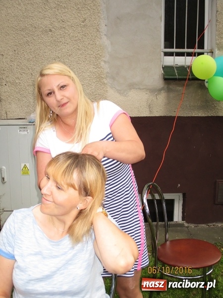 Zdjęcie w galerii na portalu naszraciborz.pl: Piknik rodzinny uczestników projektu Drugiemu Człowiekowi wiadomości z regionu