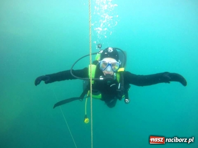 Zdjęcie w galerii na portalu naszraciborz.pl: Gdy wystarczająco długo patrzysz w otchłań, otchłań zaczyna patrzeć w Ciebie... wiadomości z regionu