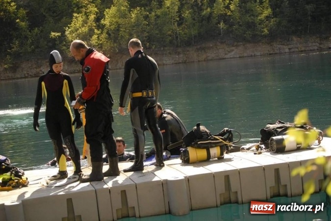 Zdjęcie w galerii na portalu naszraciborz.pl: Gdy wystarczająco długo patrzysz w otchłań, otchłań zaczyna patrzeć w Ciebie... wiadomości z regionu
