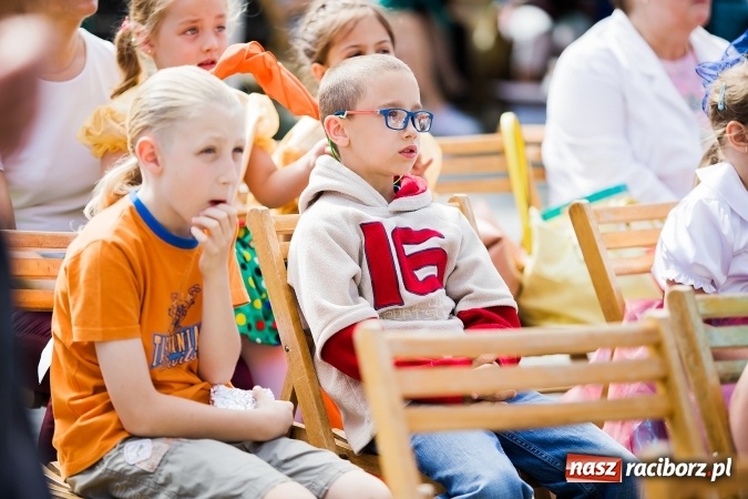 Zdjęcie w galerii na portalu naszraciborz.pl: Festyn ekologiczny z gokartami na raciborskim rynku wiadomości z regionu