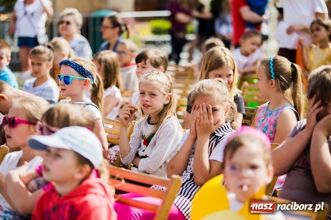 Zdjęcie w galerii na portalu naszraciborz.pl: Festyn ekologiczny z gokartami na raciborskim rynku wiadomości z regionu