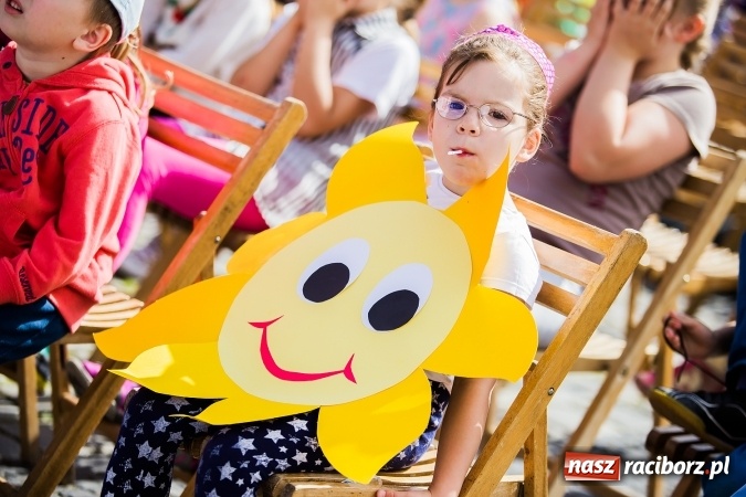 Zdjęcie w galerii na portalu naszraciborz.pl: Festyn ekologiczny z gokartami na raciborskim rynku wiadomości z regionu