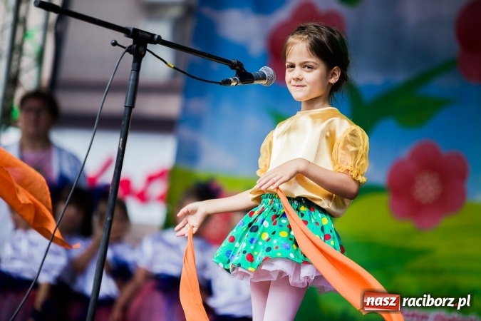 Zdjęcie w galerii na portalu naszraciborz.pl: Festyn ekologiczny z gokartami na raciborskim rynku wiadomości z regionu