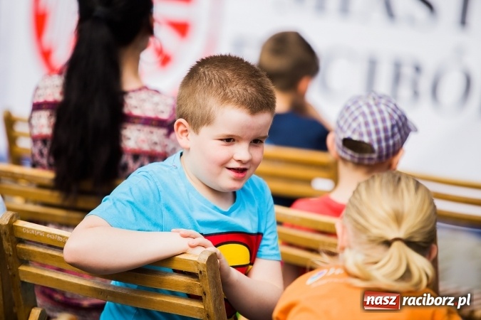 Zdjęcie w galerii na portalu naszraciborz.pl: Festyn ekologiczny z gokartami na raciborskim rynku wiadomości z regionu