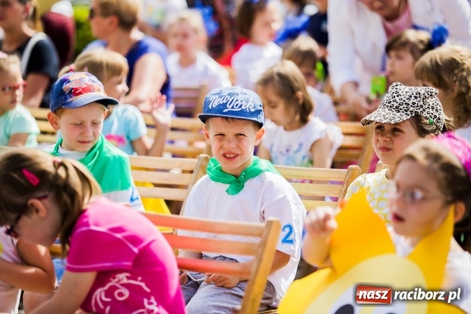Zdjęcie w galerii na portalu naszraciborz.pl: Festyn ekologiczny z gokartami na raciborskim rynku wiadomości z regionu