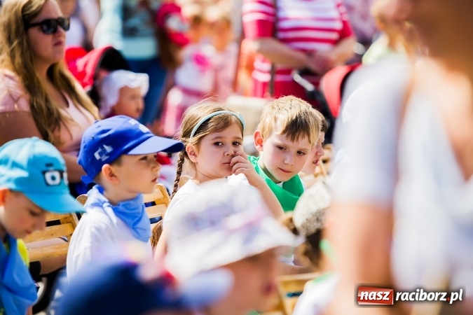 Zdjęcie w galerii na portalu naszraciborz.pl: Festyn ekologiczny z gokartami na raciborskim rynku wiadomości z regionu