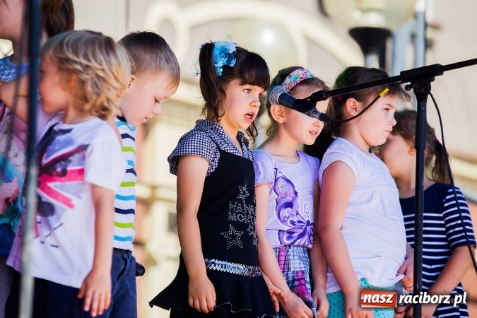 Zdjęcie w galerii na portalu naszraciborz.pl: Festyn ekologiczny z gokartami na raciborskim rynku wiadomości z regionu