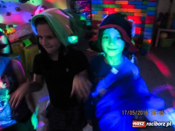Zdjęcie w galerii na portalu naszraciborz.pl: Wakacje pod szczęśliwą 7 w Crazy Club  wiadomości z regionu