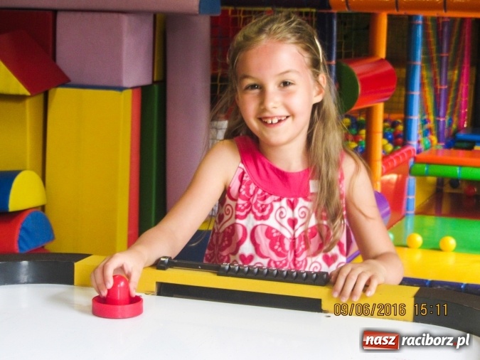 Zdjęcie w galerii na portalu naszraciborz.pl: Wakacje pod szczęśliwą 7 w Crazy Club  wiadomości z regionu