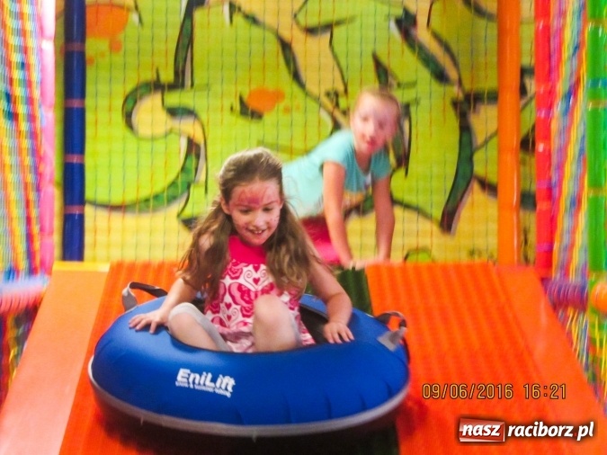 Zdjęcie w galerii na portalu naszraciborz.pl: Wakacje pod szczęśliwą 7 w Crazy Club  wiadomości z regionu