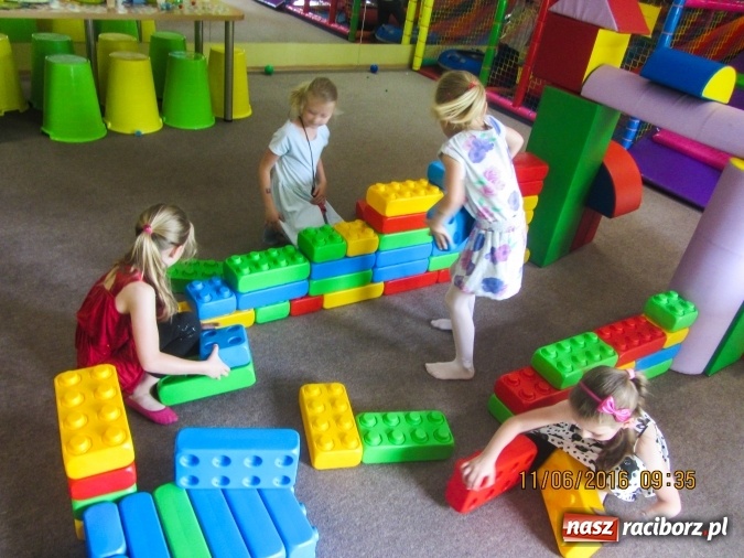 Zdjęcie w galerii na portalu naszraciborz.pl: Wakacje pod szczęśliwą 7 w Crazy Club  wiadomości z regionu