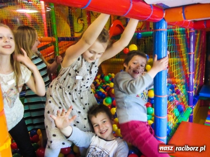 Zdjęcie w galerii na portalu naszraciborz.pl: Wakacje pod szczęśliwą 7 w Crazy Club  wiadomości z regionu