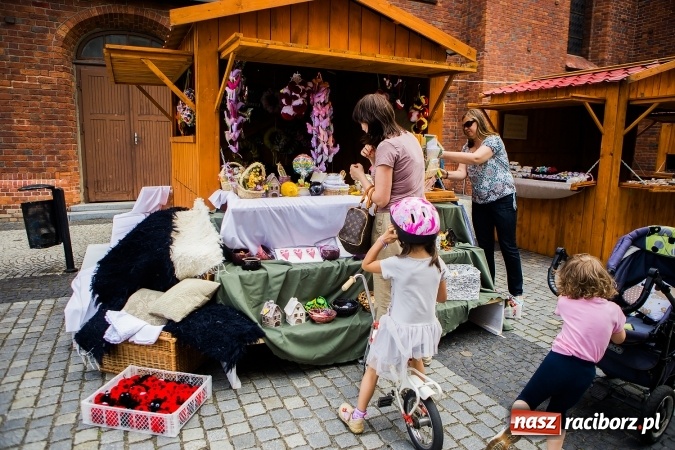 Zdjęcie w galerii na portalu naszraciborz.pl: Tegoroczny Jarmark św. Marcelego właśnie ruszył wiadomości z regionu