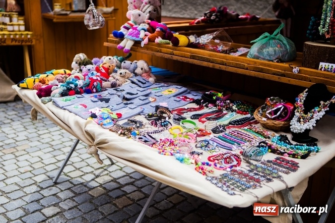 Zdjęcie w galerii na portalu naszraciborz.pl: Tegoroczny Jarmark św. Marcelego właśnie ruszył wiadomości z regionu