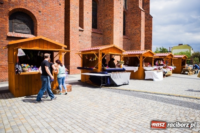Zdjęcie w galerii na portalu naszraciborz.pl: Tegoroczny Jarmark św. Marcelego właśnie ruszył wiadomości z regionu