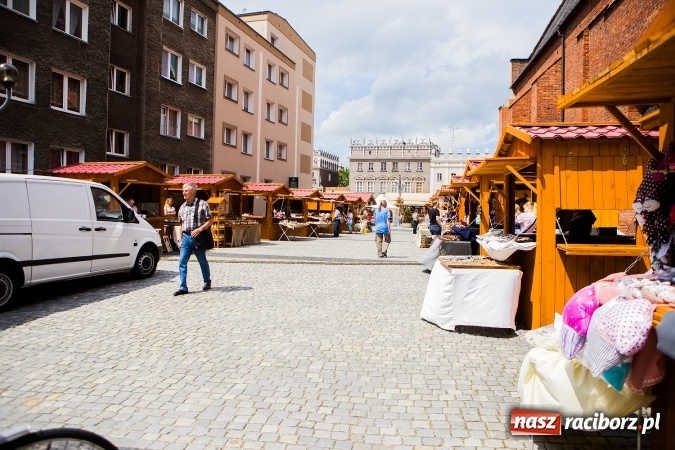 Zdjęcie w galerii na portalu naszraciborz.pl: Tegoroczny Jarmark św. Marcelego właśnie ruszył wiadomości z regionu
