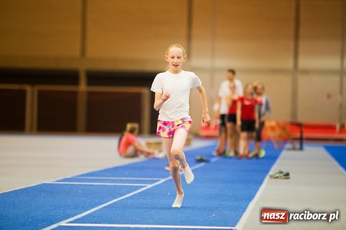 Zdjęcie w galerii na portalu naszraciborz.pl: Młodzież z Polski i Czech rywalizowała w Olimpiadzie wiadomości z regionu
