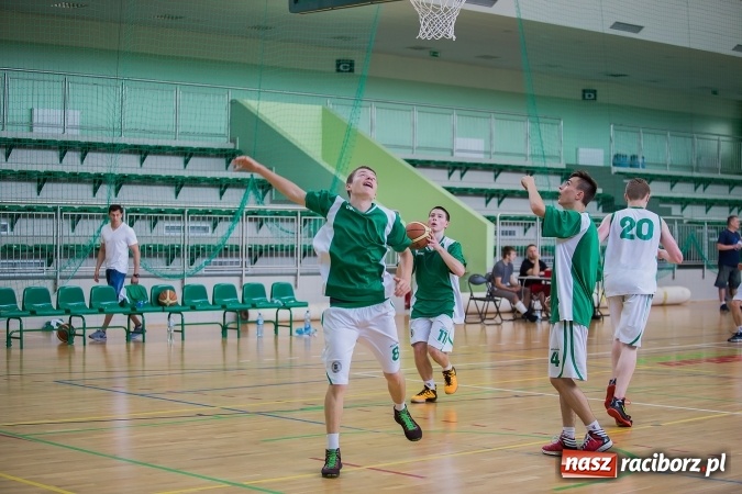 Zdjęcie w galerii na portalu naszraciborz.pl: Młodzież z Polski i Czech rywalizowała w Olimpiadzie wiadomości z regionu