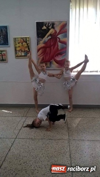 Zdjęcie w galerii na portalu naszraciborz.pl: Zespół Taneczny Skaza na ogólnopolskim konkursie w Andrychowie  wiadomości z regionu